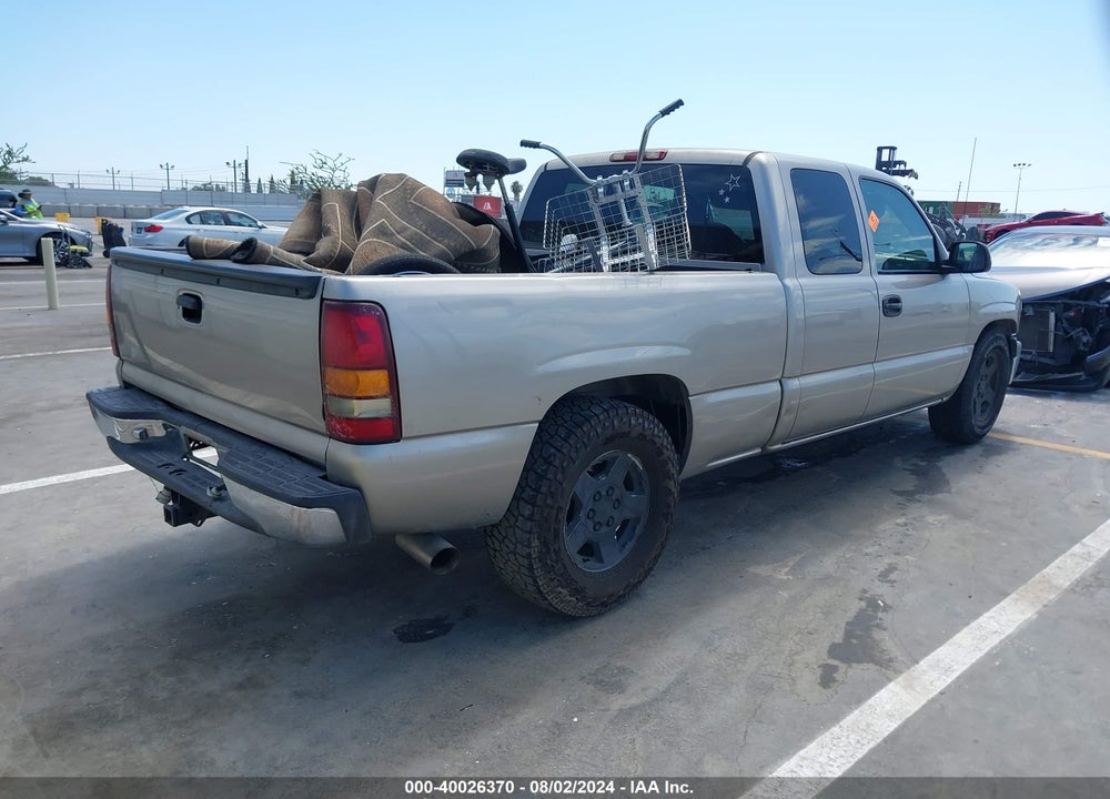 2000 CHEVROLET SILVERADO 1500 LS VIN: 1GCEC19T1YZ149279