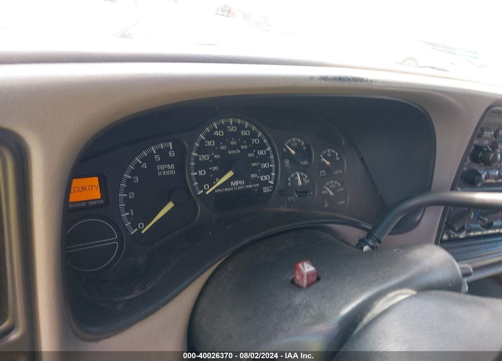 2000 CHEVROLET SILVERADO 1500 LS VIN: 1GCEC19T1YZ149279