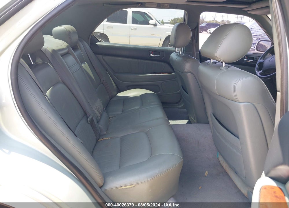 1997 LEXUS LS 400 VIN: JT8BH28F2V0072233