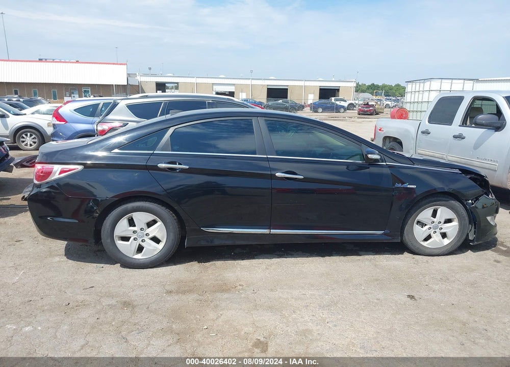 2012 HYUNDAI SONATA HYBRID VIN: KMHEC4A44CA059374