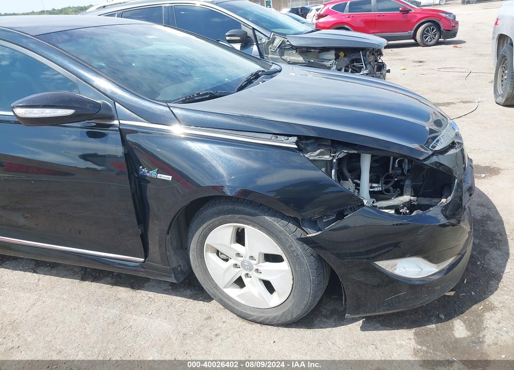 2012 HYUNDAI SONATA HYBRID VIN: KMHEC4A44CA059374