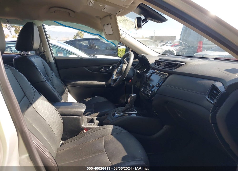 2020 NISSAN ROGUE SL FWD VIN: 5N1AT2MT5LC740007