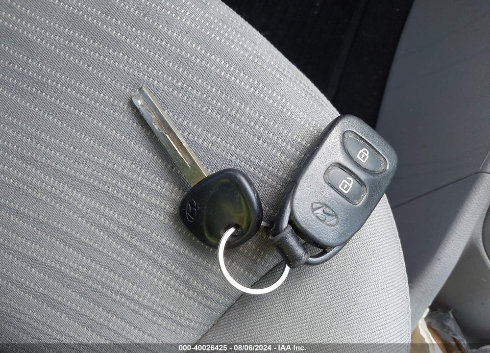 2016 HYUNDAI ACCENT SE VIN: KMHCT5AE2GU237454