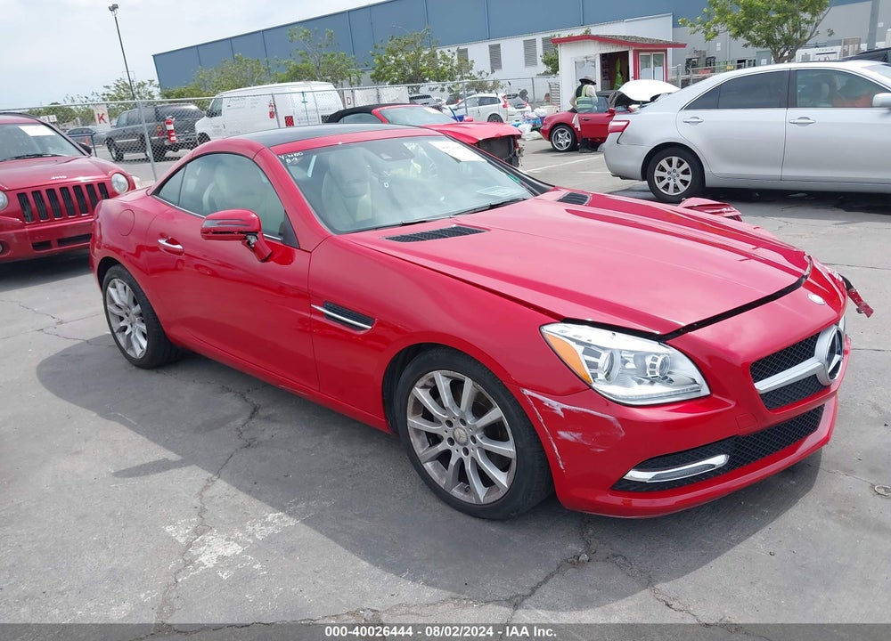 2016 MERCEDES-BENZ SLK 300 VIN: WDDPK3JA2GF120297
