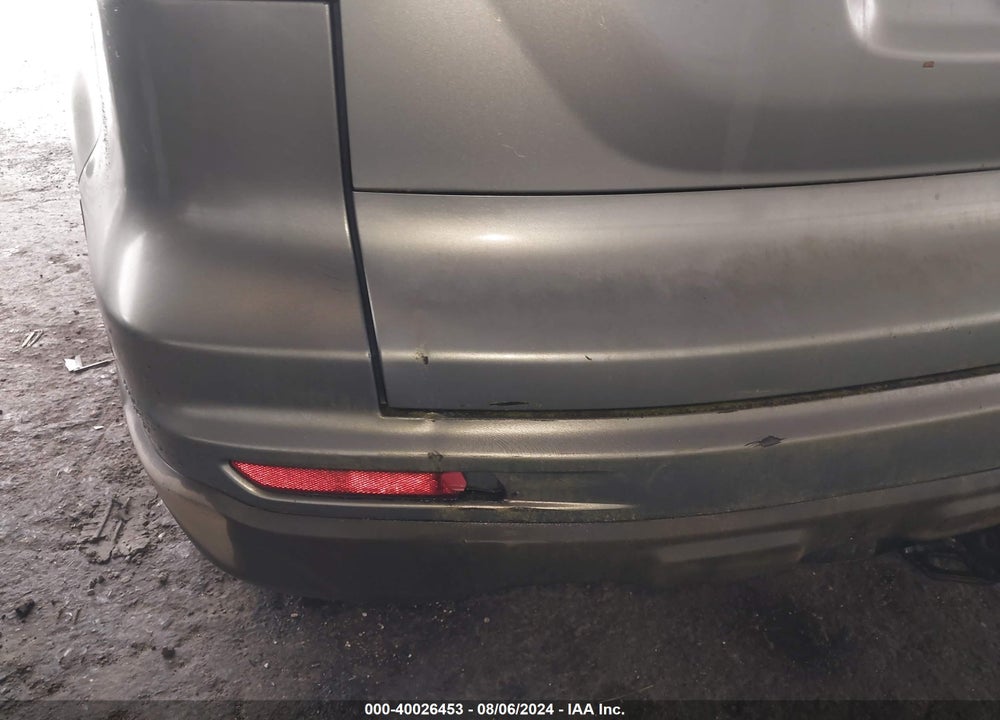 2010 HONDA CR-V LX VIN: JHLRE3H31AC009639