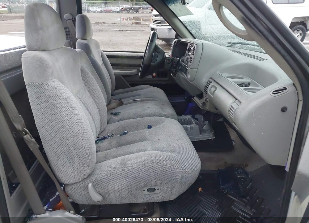 1995 CHEVROLET GMT-400 C1500 VIN: 1GCEC14K1SZ255205
