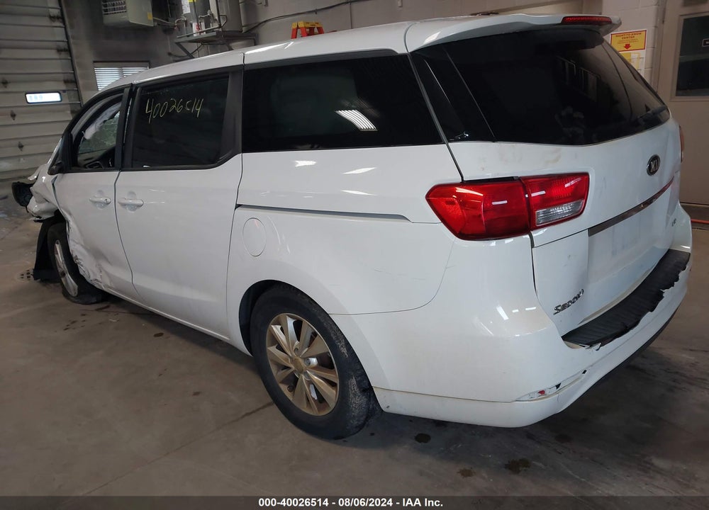 2018 KIA SEDONA LX VIN: KNDMB5C11J6373575