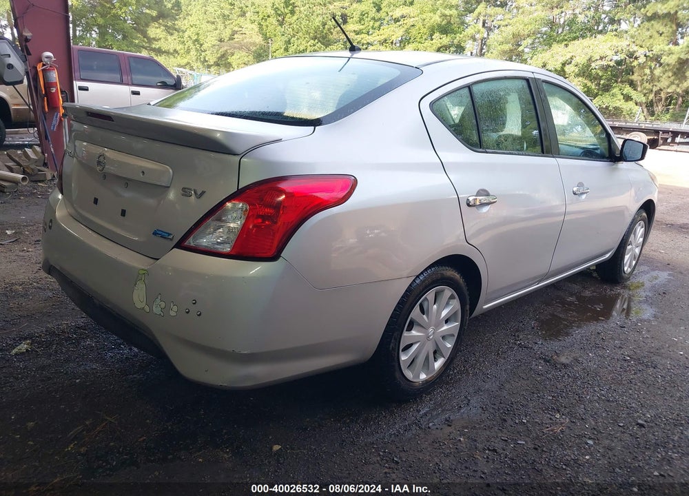 2016 NISSAN VERSA 1.6 SV VIN: 3N1CN7AP7GL882254
