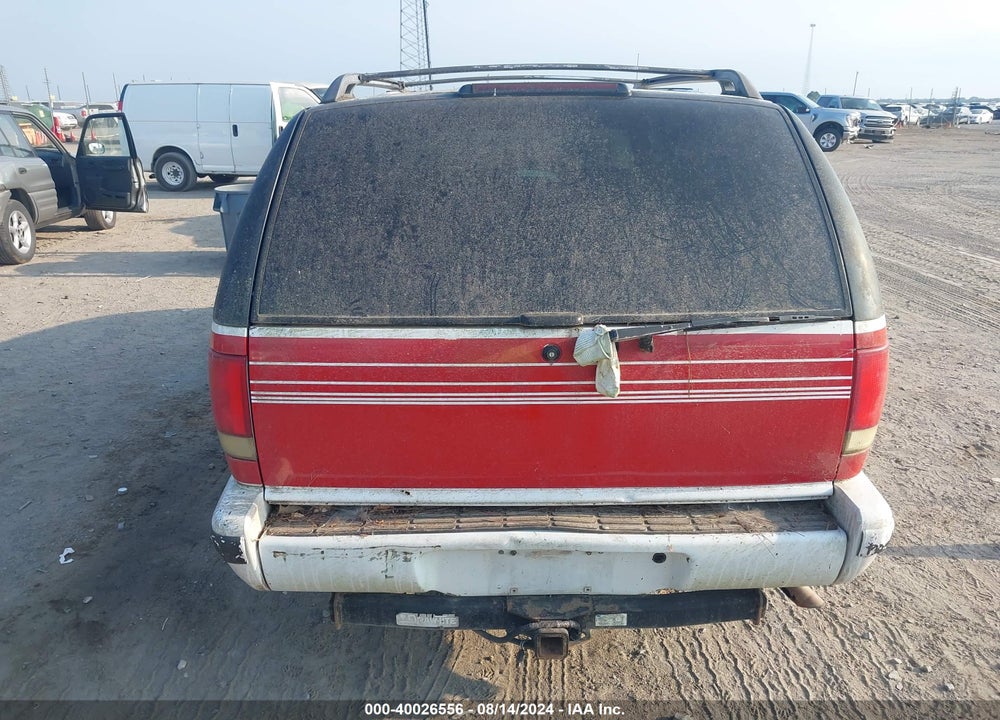 1995 CHEVROLET BLAZER VIN: 1GNDT13W7S2138096
