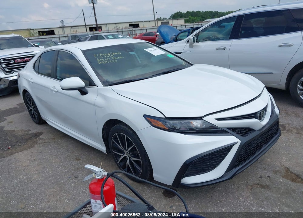 2021 TOYOTA CAMRY SE VIN: 4T1G11AK3MU544083