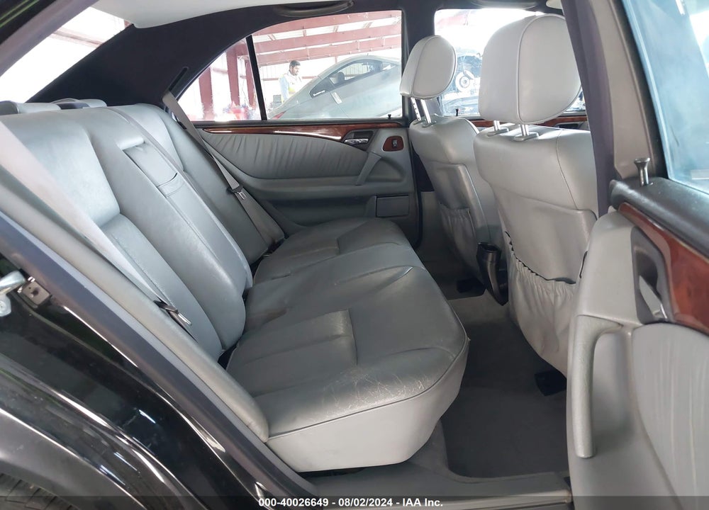 1998 MERCEDES-BENZ E 320 VIN: WDBJF65F2WA678446