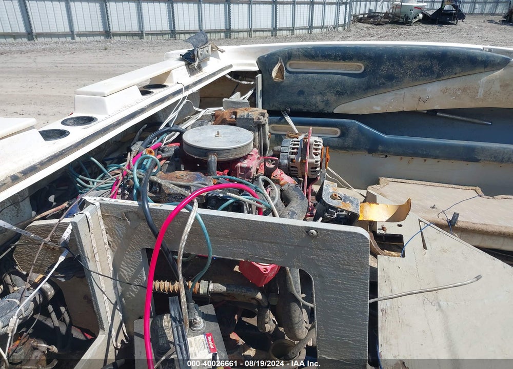 2004 REGAL BOAT/INBOARD MOTOR/TRAILER VIN: RGMBJ630L203