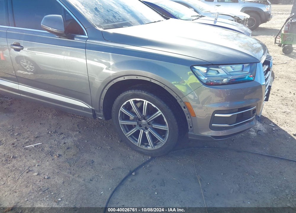 2017 AUDI Q7 3.0T PREMIUM VIN: WA1LAAF73HD012453
