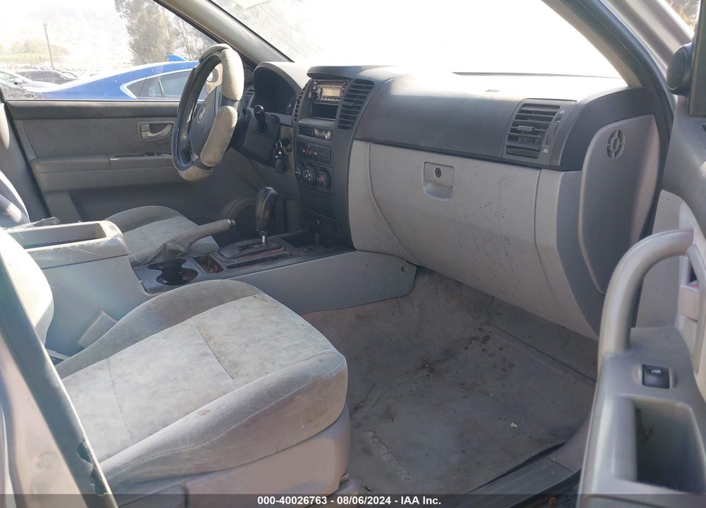 2005 KIA SORENTO EX/LX VIN: KNDJC733555452823