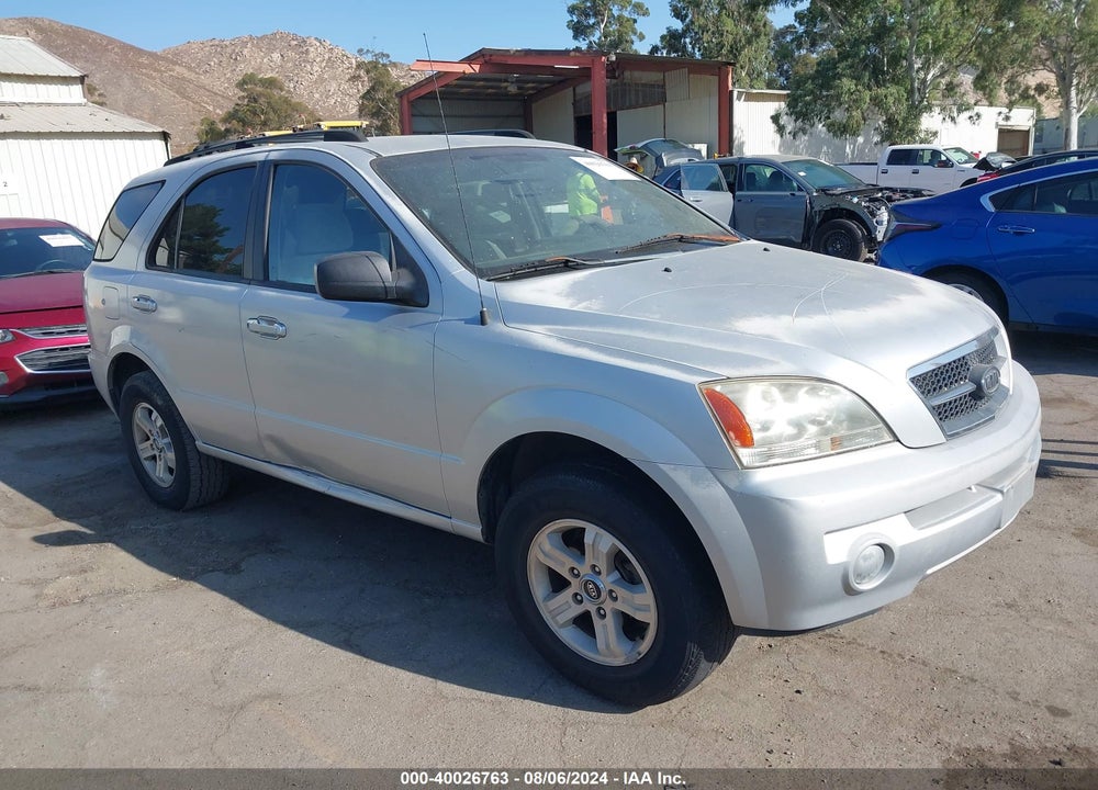 2005 KIA SORENTO EX/LX VIN: KNDJC733555452823