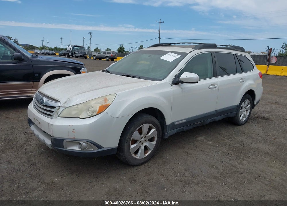 2011 SUBARU OUTBACK 3.6R LIMITED VIN: 4S4BRDLC8B2332721