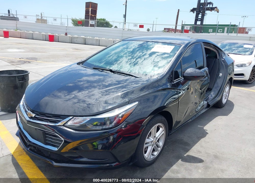 2018 CHEVROLET CRUZE LT AUTO VIN: 1G1BE5SM8J7219975