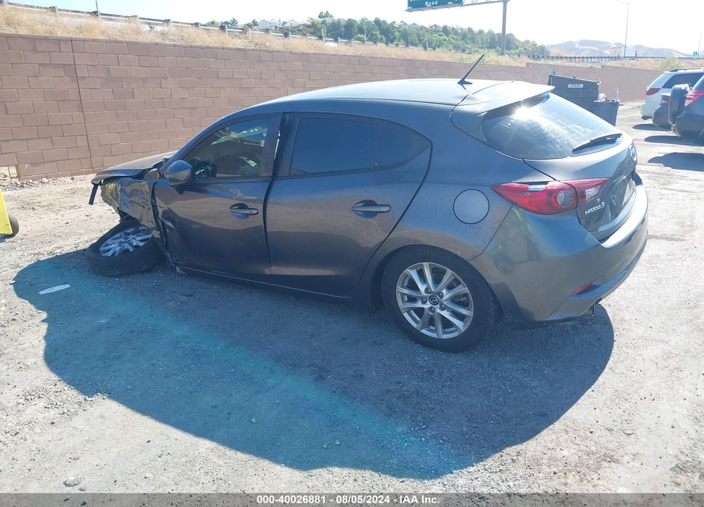 2018 MAZDA 3 SPORT VIN: 3MZBN1K75JM203147
