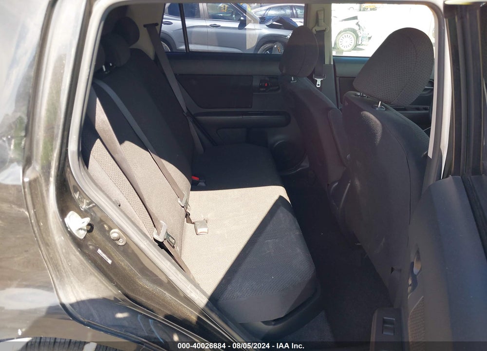 2010 SCION XB VIN: JTLZE4FE1A1108985