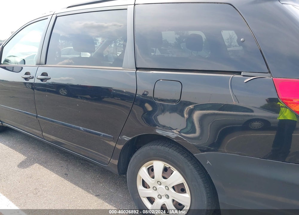 2008 TOYOTA SIENNA LE VIN: 5TDZK23C38S158960