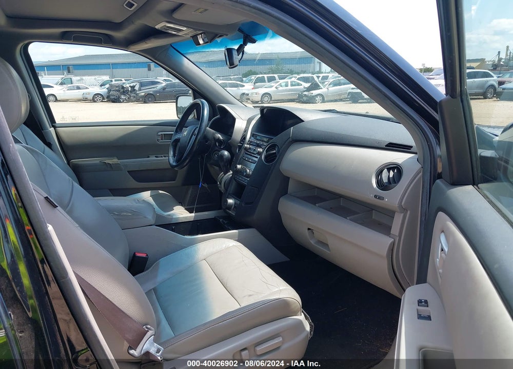 2012 HONDA PILOT EX-L VIN: 5FNYF4H65CB028965