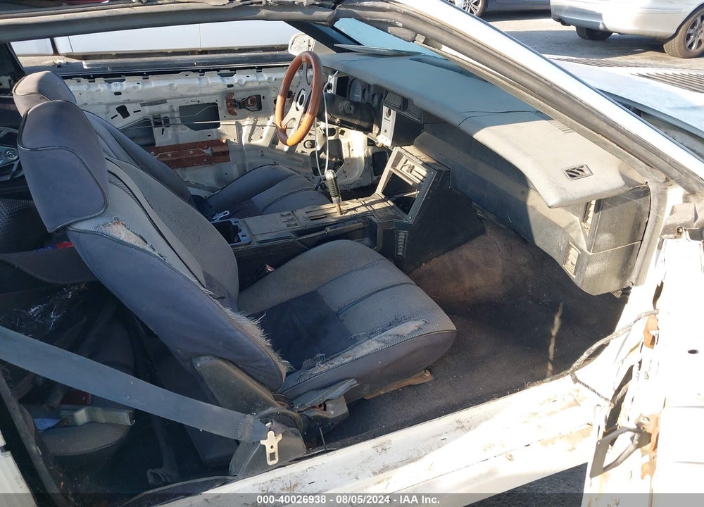 1989 CHEVROLET CAMARO VIN: 1G1FP31F6KL145435