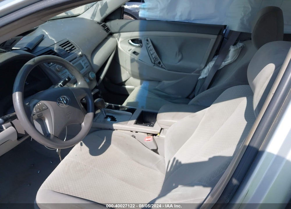 2008 TOYOTA CAMRY LE V6 VIN: 4T1BK46KX8U560661