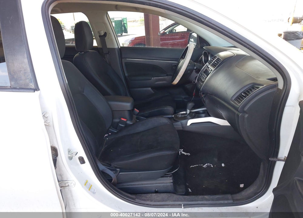 2014 MITSUBISHI OUTLANDER SPORT ES VIN: 4A4AP3AU1EE019145