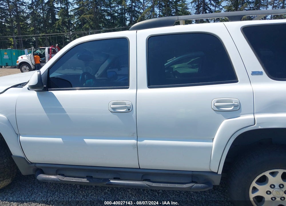 2005 CHEVROLET TAHOE Z71 VIN: 1GNEK13T15R182877