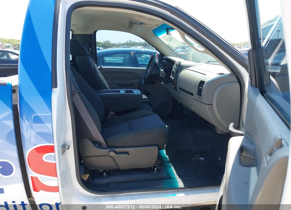 2011 CHEVROLET SILVERADO 1500 VIN: 1GCNCPEX6BZ209365