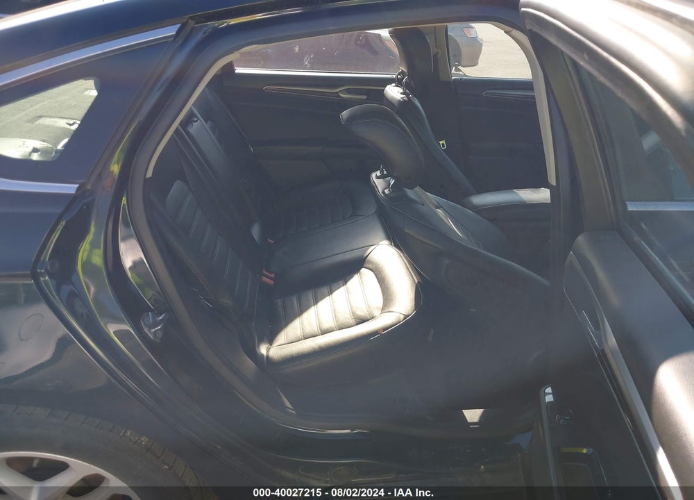 2014 FORD FUSION SE VIN: 3FA6P0HD4ER272996