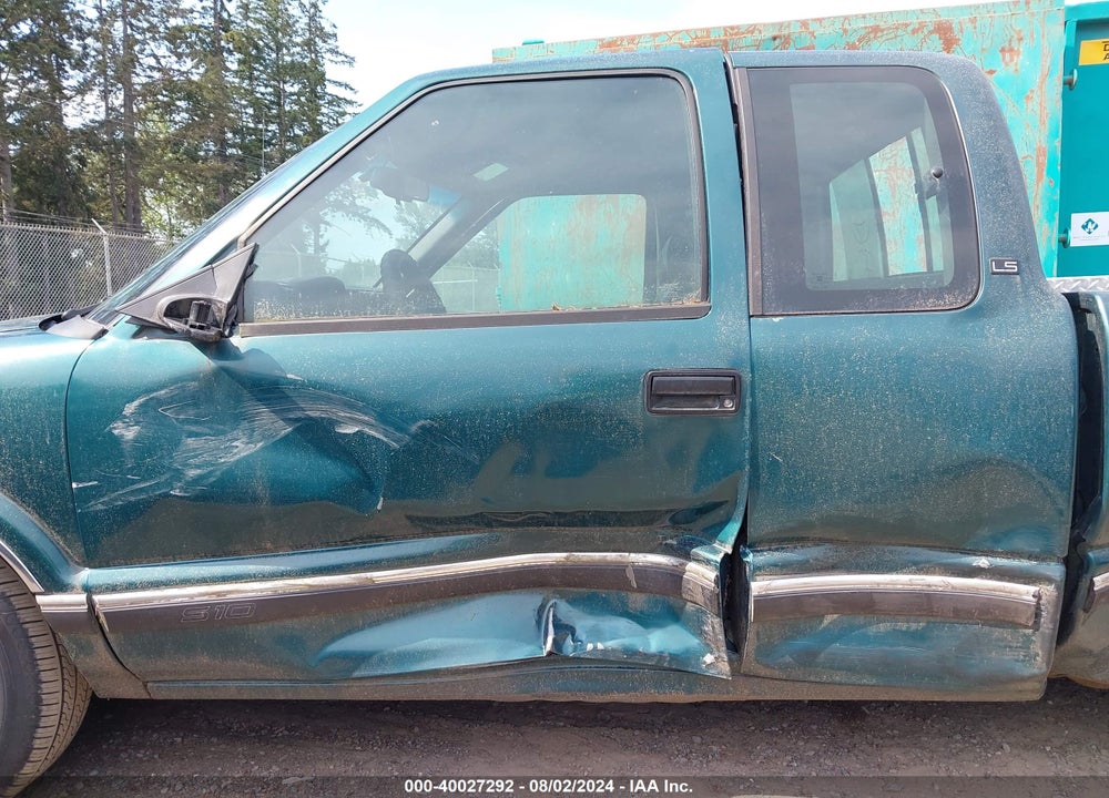 1997 CHEVROLET S-10 LS FLEETSIDE CMI VIN: 1GCCS1945V8111896