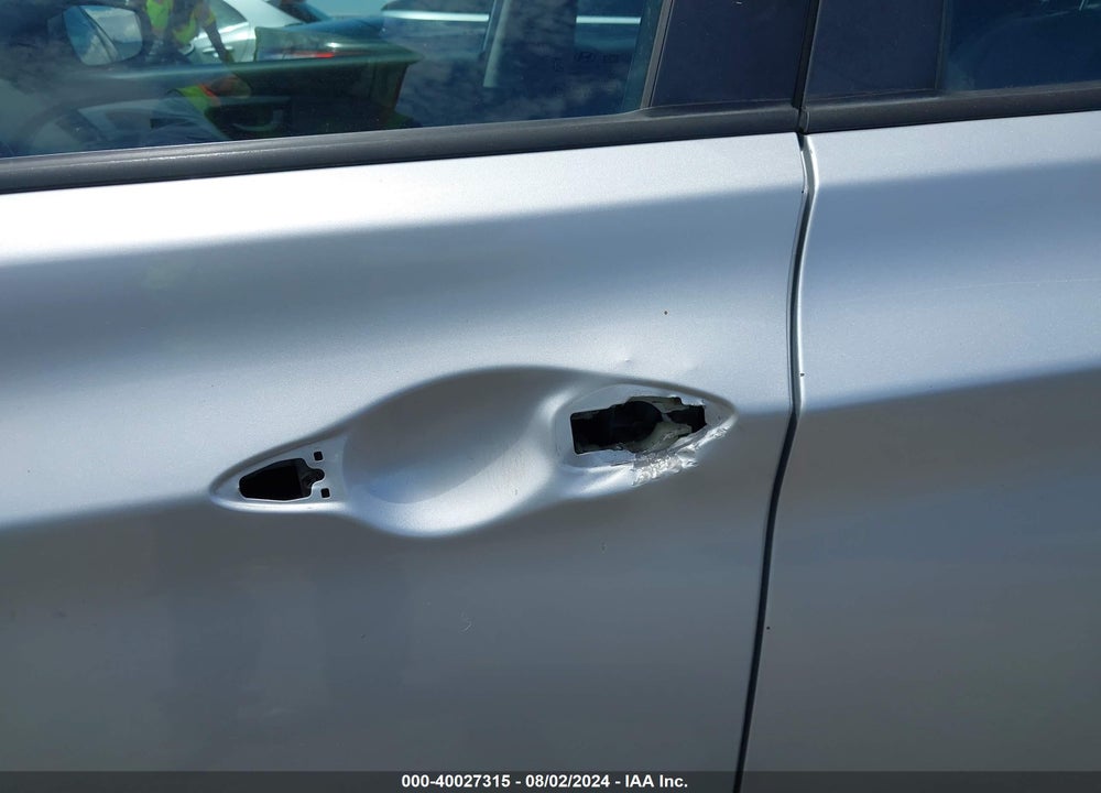 2015 HYUNDAI ELANTRA SE VIN: KMHDH4AE3FU230852