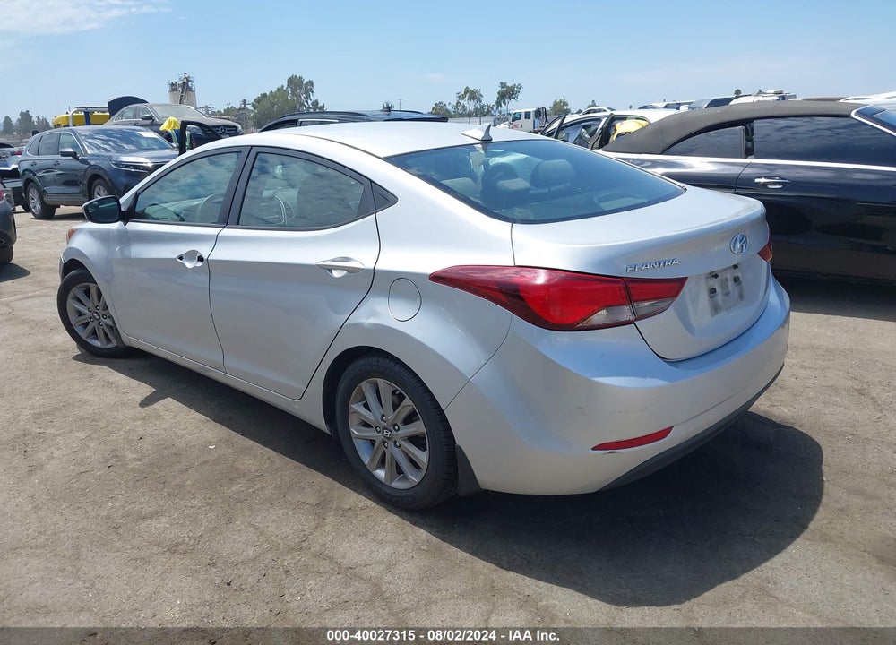 2015 HYUNDAI ELANTRA SE VIN: KMHDH4AE3FU230852
