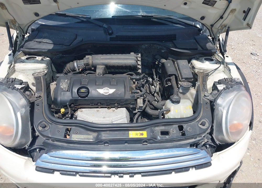 2013 MINI HARDTOP COOPER VIN: WMWSU3C52DT680216