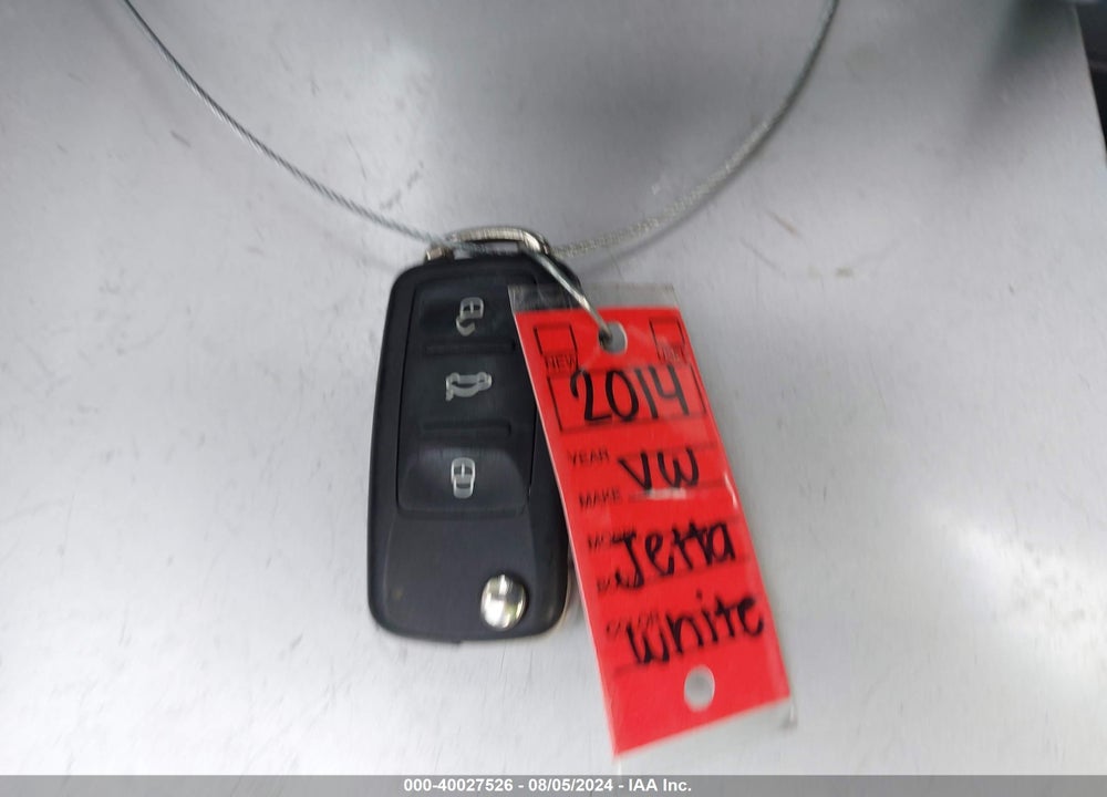 2014 VOLKSWAGEN JETTA 1.8T SE VIN: 3VWD07AJ9EM429155