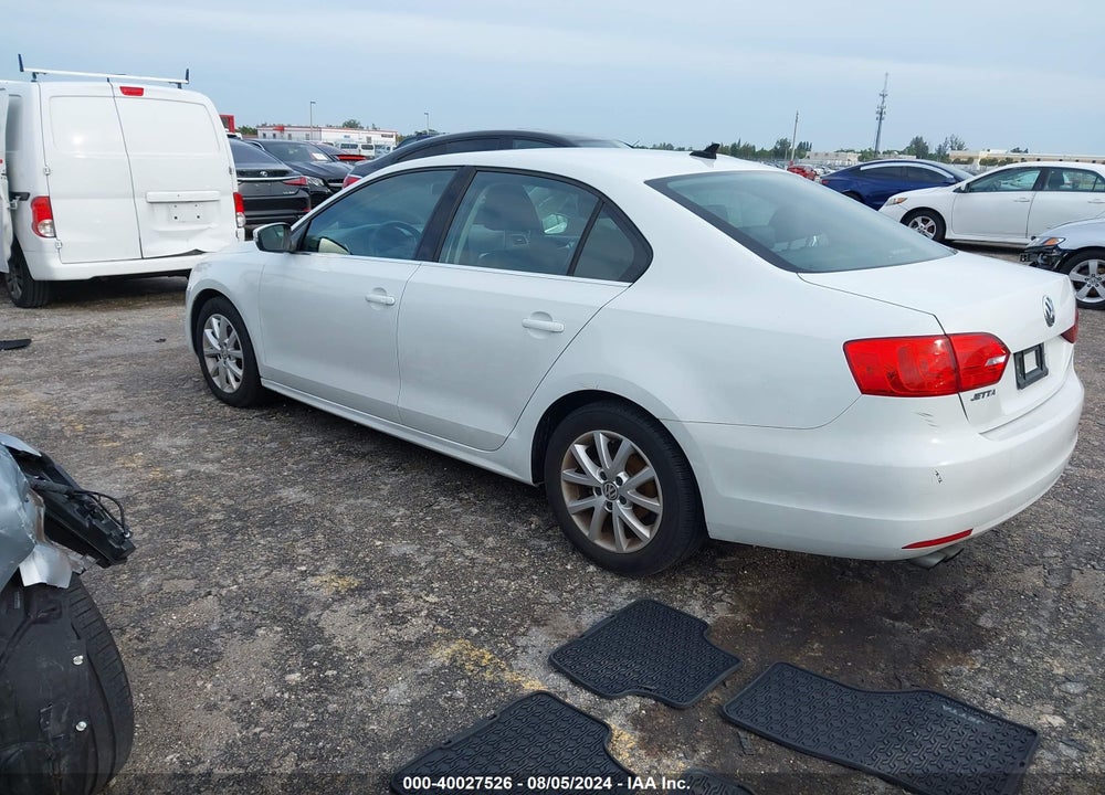 2014 VOLKSWAGEN JETTA 1.8T SE VIN: 3VWD07AJ9EM429155