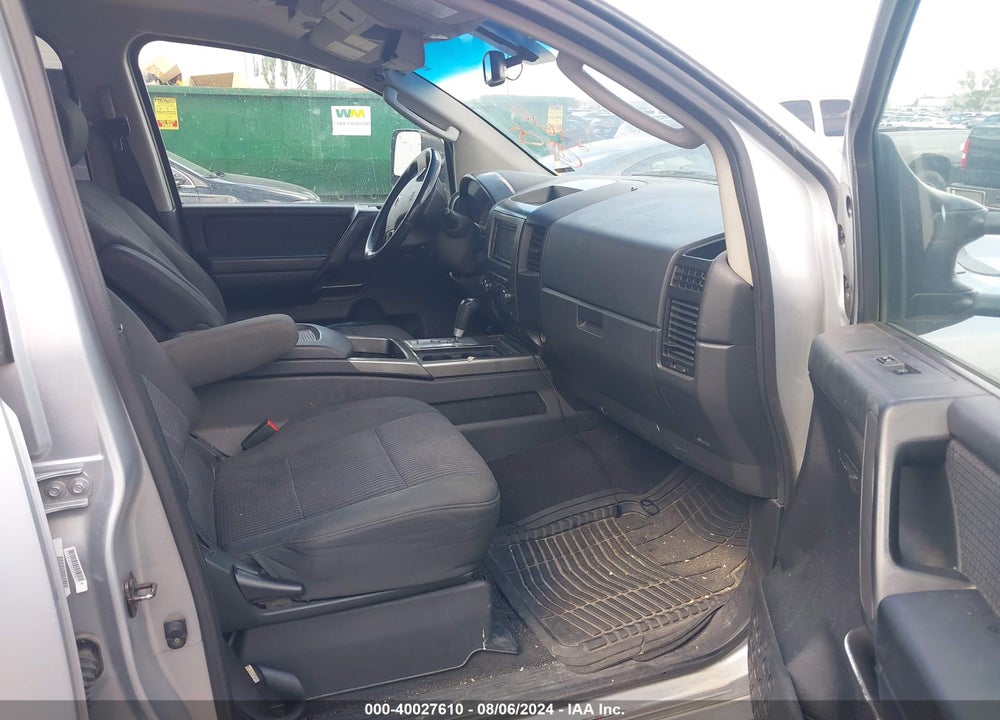 2011 NISSAN TITAN VIN: 1N6AA0ECXBN306971