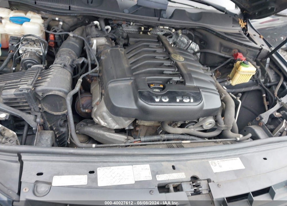 2012 VOLKSWAGEN TOUAREG VR6 LUX VIN: WVGEF9BP9CD011882