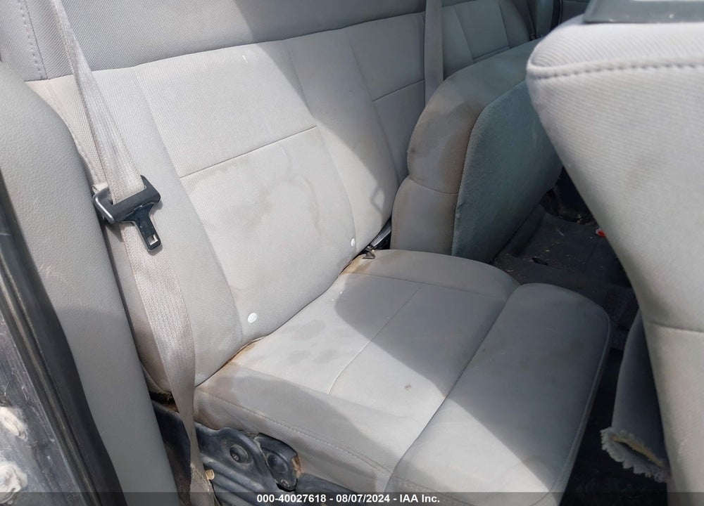 2005 FORD F-150 STX/XL/XLT VIN: 1FTRX12W25FB04858