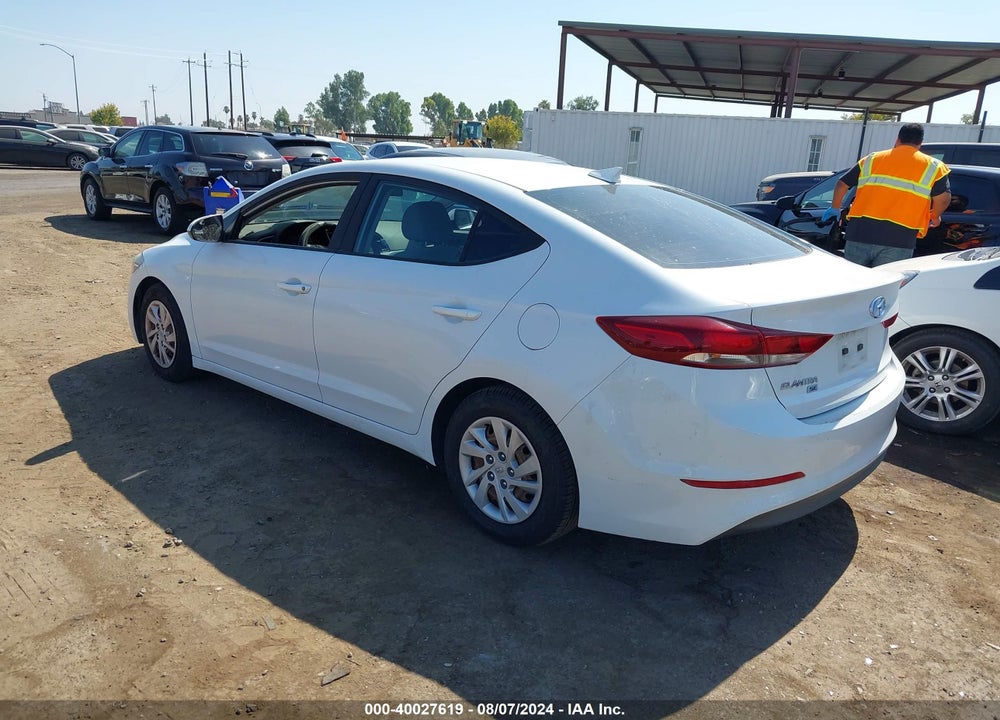 2017 HYUNDAI ELANTRA SE VIN: 5NPD74LFXHH165900