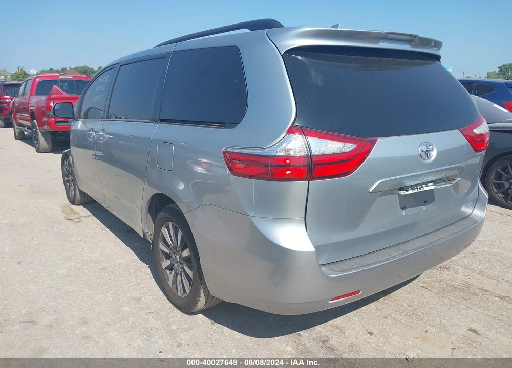 2019 TOYOTA SIENNA LE 7 PASSENGER VIN: 5TDJZ3DC4KS227725