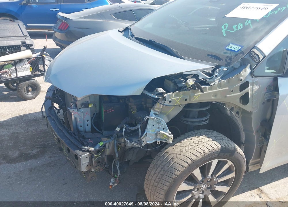 2019 TOYOTA SIENNA LE 7 PASSENGER VIN: 5TDJZ3DC4KS227725