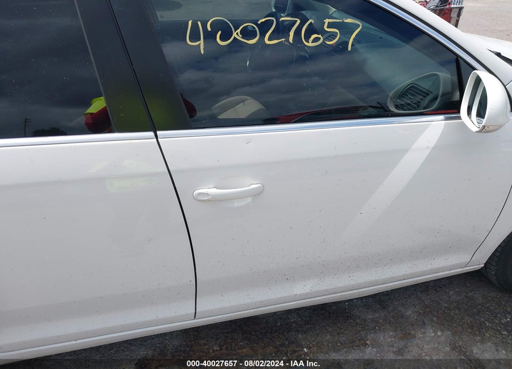 2010 VOLKSWAGEN JETTA SE VIN: 3VWRX7AJ4AM049460