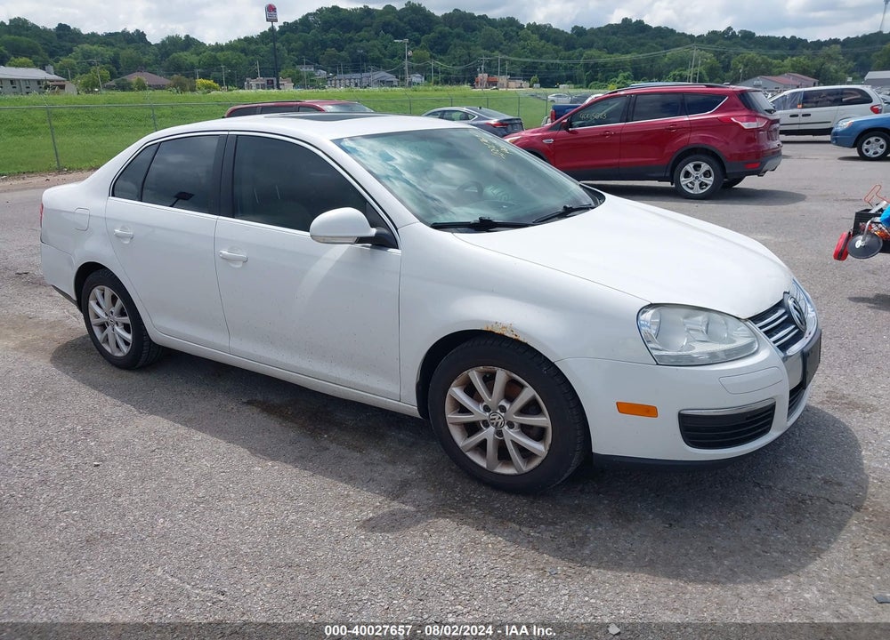 2010 VOLKSWAGEN JETTA SE VIN: 3VWRX7AJ4AM049460