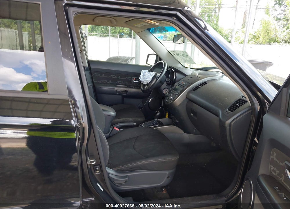 2012 KIA SOUL VIN: KNDJT2A69C7456083