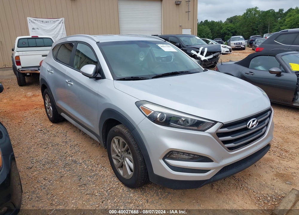 2018 HYUNDAI TUCSON VIN: KM8J3CA40JU674329