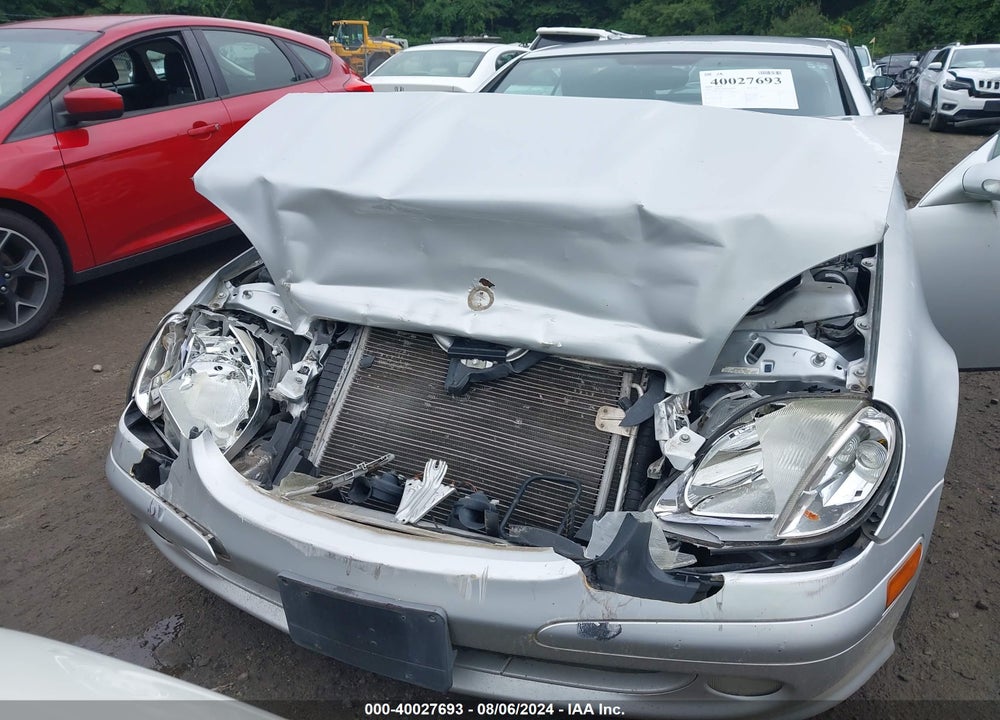 2001 MERCEDES-BENZ SLK 230 KOMPRESSOR VIN: WDBKK49F21F217144