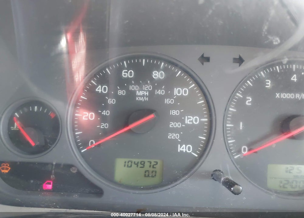 2004 VOLVO V40 A/LSE VIN: YV1VW27534F039258