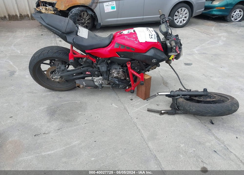 2015 YAMAHA FZ07 C VIN: JYARM06Y7FA000178